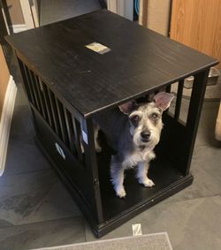 Dog crate