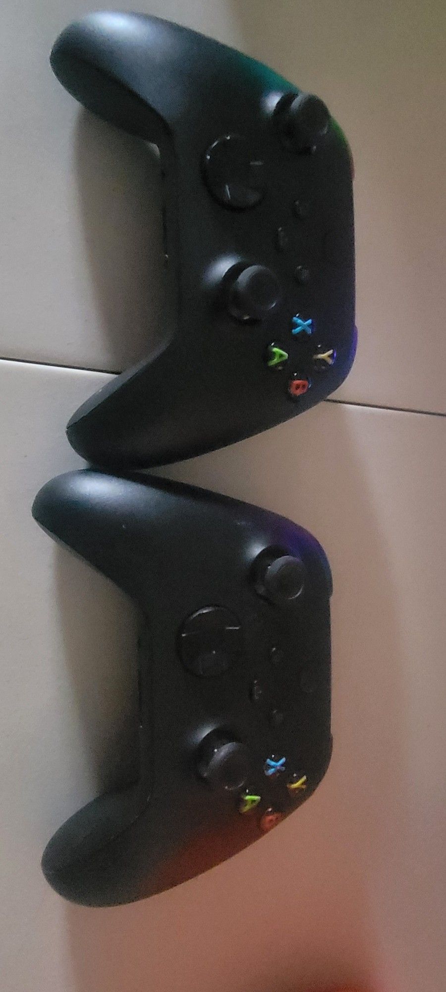 2 Xbox Controller