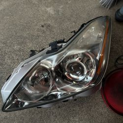 Infiniti G37 headlight