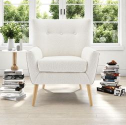 NEW Modern Vintage Accent Chair