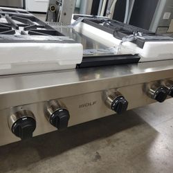 Wolf 36 Inch Range Top With Griddle 