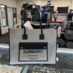 Burberry Tote Bag 