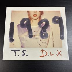 1989 D.L.X. by Taylor Swift w/ 13 Photos From Taylor (2014)