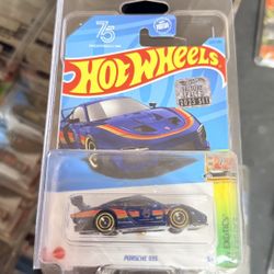 Hot Wheel Super Treasure Hunt Porsche 935 Factory Sealed 