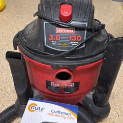 Craftsman 6.0 Gallon Dry/wet Shop Vac. 
