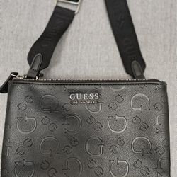 Small Guess Purse 