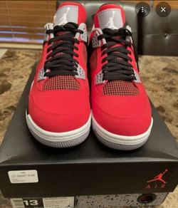 Jordan 4 toro bravo 10.5