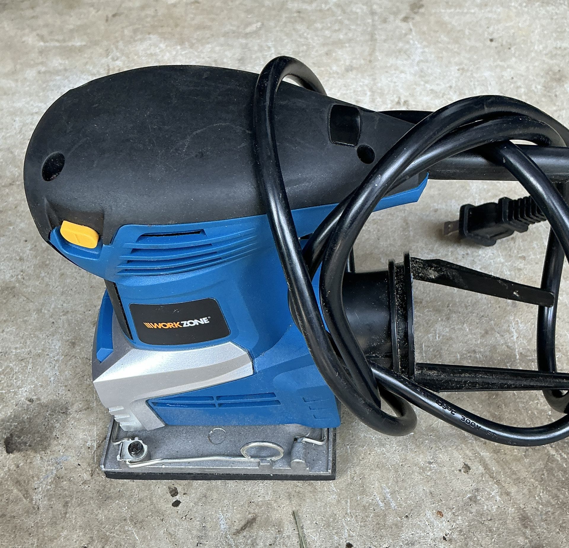 WorkZone 1/4 Sheet Sander Like NEW