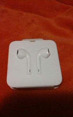 Iphone Earphones