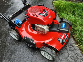 Like New TORO AWD 4x4 Recycler