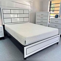 White 4PC Bedroom set King or Queen size Bed