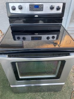 Stove Electric refrigerator Whripool