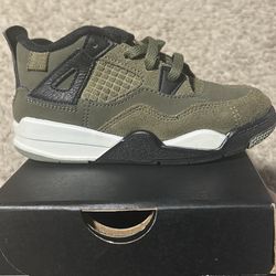 Jordan 4 Retro – Toddler/Youth Size 10 – Great Condition