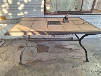 Outdoor Patio Dining Table with Tile Top