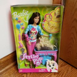 Styling Pup Brunette Barbie