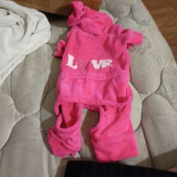 Pink Puppy Clothes Size Small Selling For $1