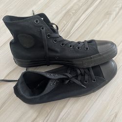 Black Converse Chuck Taylor’s Brand New 