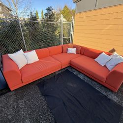 Dania Furniture Tysse 3-Piece Modular Sectional Sofa in Vibrant Orange - Retro Modern