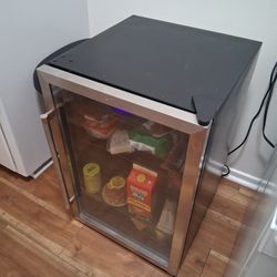 Antarctic Star Fridge. 4 4Cu