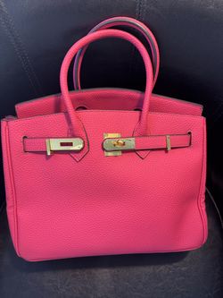 Elegant Hangbag