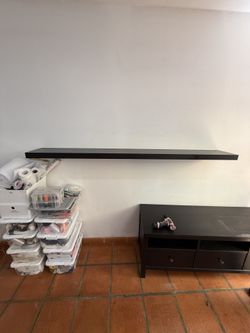 Black Shelf