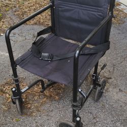 Small Wheelchair The Seat Is Only 14 1/2 In Wide Comes With Seat Belt No Feet