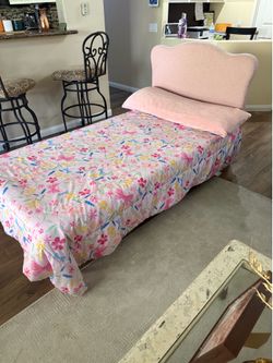 Twin Bed