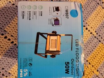 Led Worklights 2 Available new In Box Need Gone