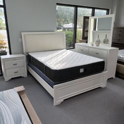 Queen bedroom set (FREE 24H DELIVERY AND SETUP)