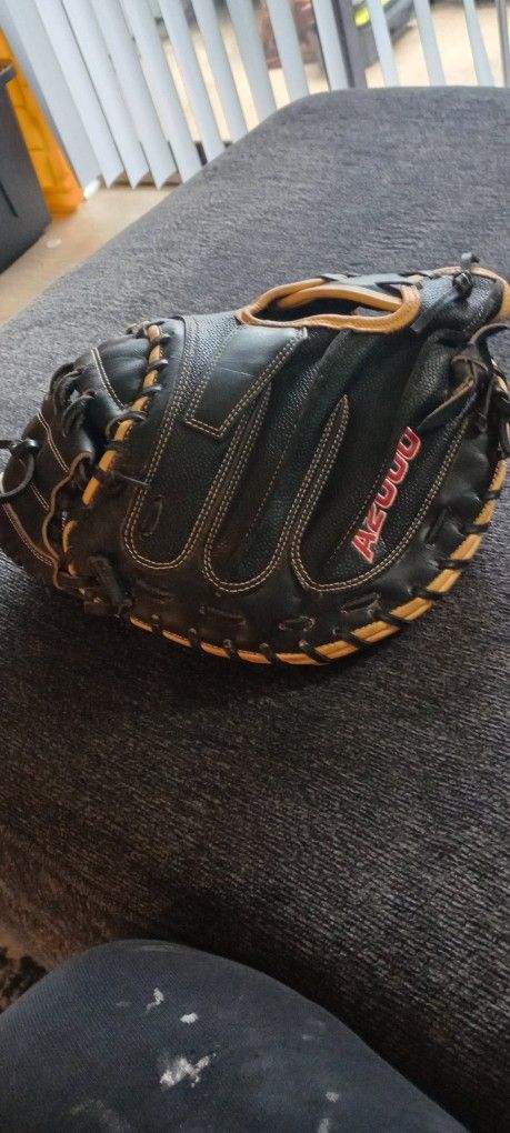 Baseball Glove A2K