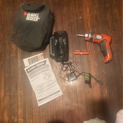 Black And Decker Cordless Screwdriver With Retractable Screw Holder