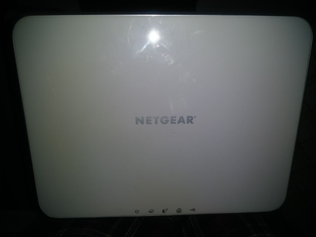 Netgear arlo VMB3000 Wireless video camera base station