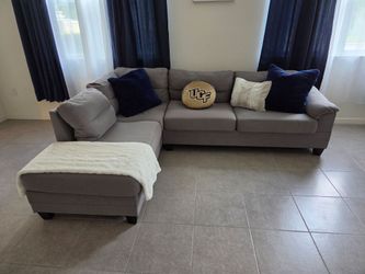 Gray Fabric Sectional Sofa with Chaise