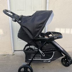BABY TREND JOGGER STROLLER
