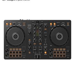 Easy To Use DJ Turntable 