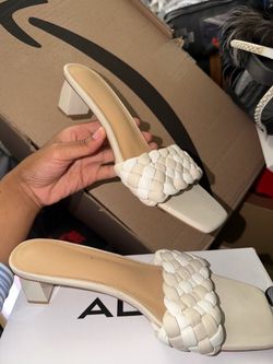Shoedazzle kitty block heel women size 12