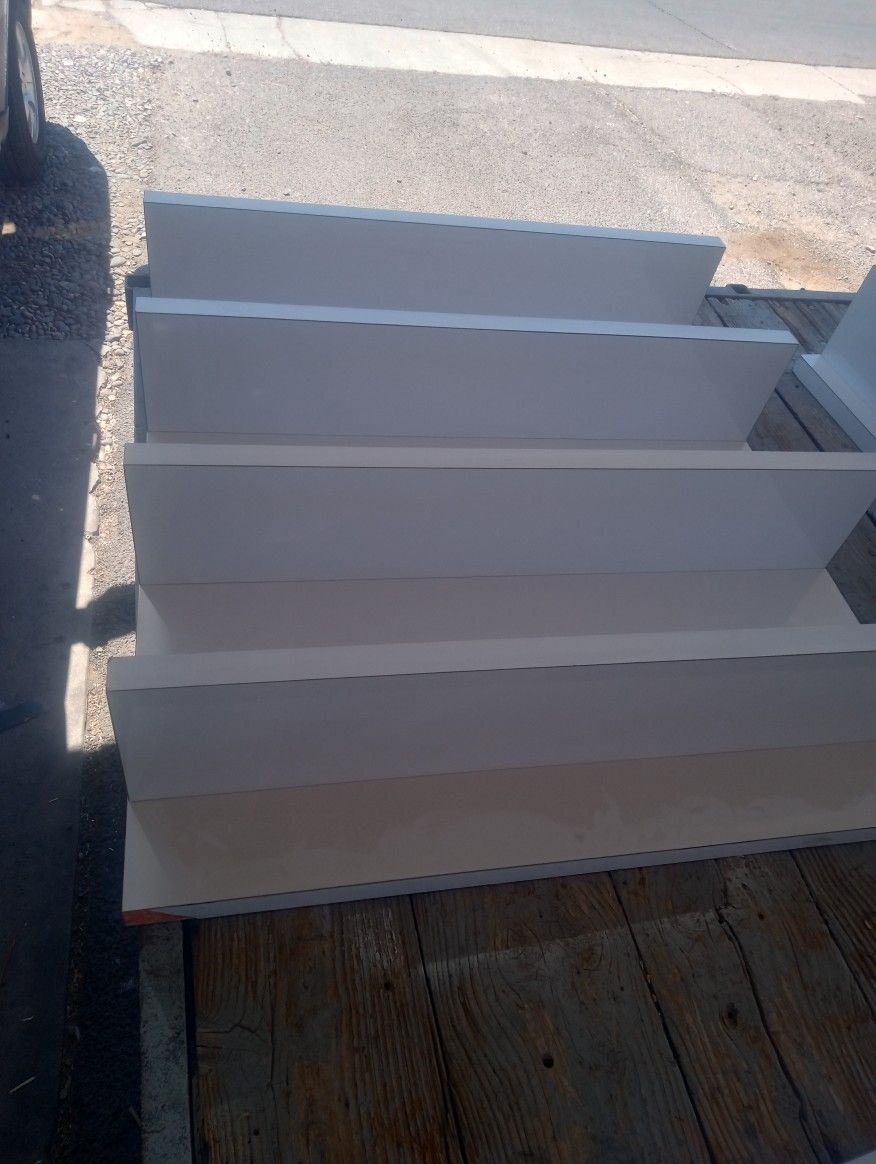 2 White Panels with 4 shelfs each