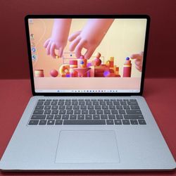 Microsoft Surface Laptop Studio i7-11370h 3.3ghz 32gb 1TB rtx a2000 14.4" touch