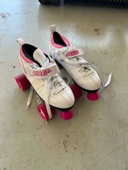 Bullet women’s rollerskate size 6 new
