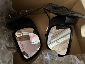 2000 Ford Excursión Side Mirrors Heated