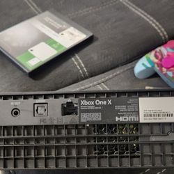 XBOX ONE X 