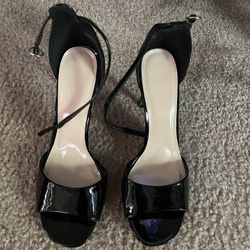 Forever 21 Patent Pleather Heels 