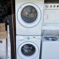 Whirlpool Duet Stackable Washer And Gas Dryer 