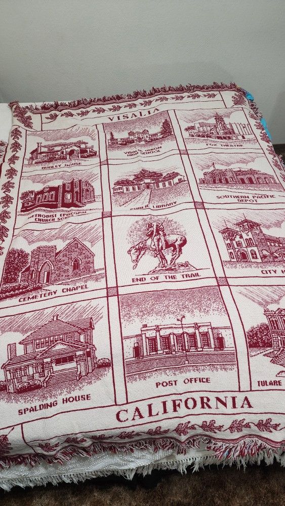 Visalia Landmark Throw Blanket