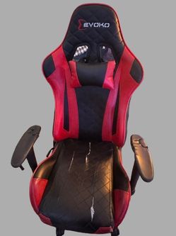 Red Devoko Gaming Chair