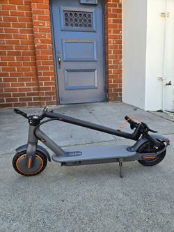 electric scooter