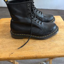 Dr Martens 