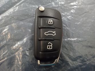 AUDI VEHICLE ONE KEY ENTRY-SEE MODEL LISTED BELOW