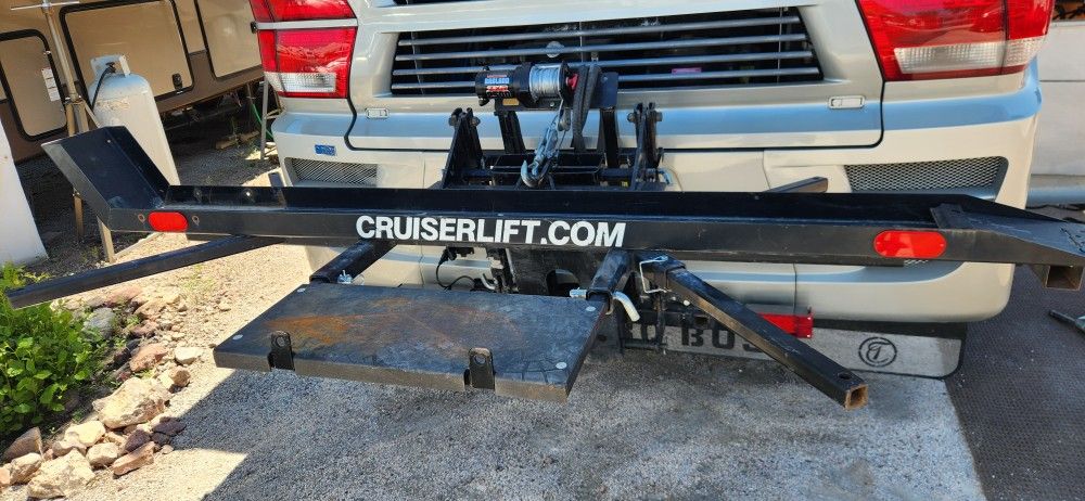 Cruiser Lift  RV Motorcycle Carrier Lift 