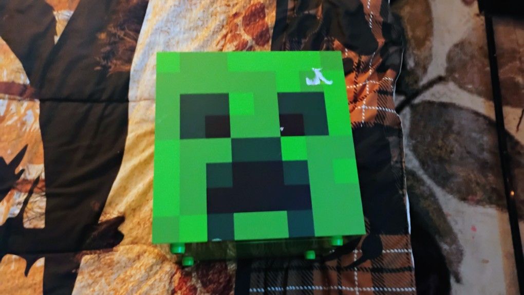 Minecraft Mini Fridge